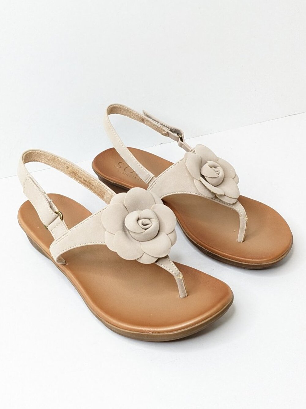 Soul Naturalizer Sing 2 Thong Sandals Porcelain Women's 7